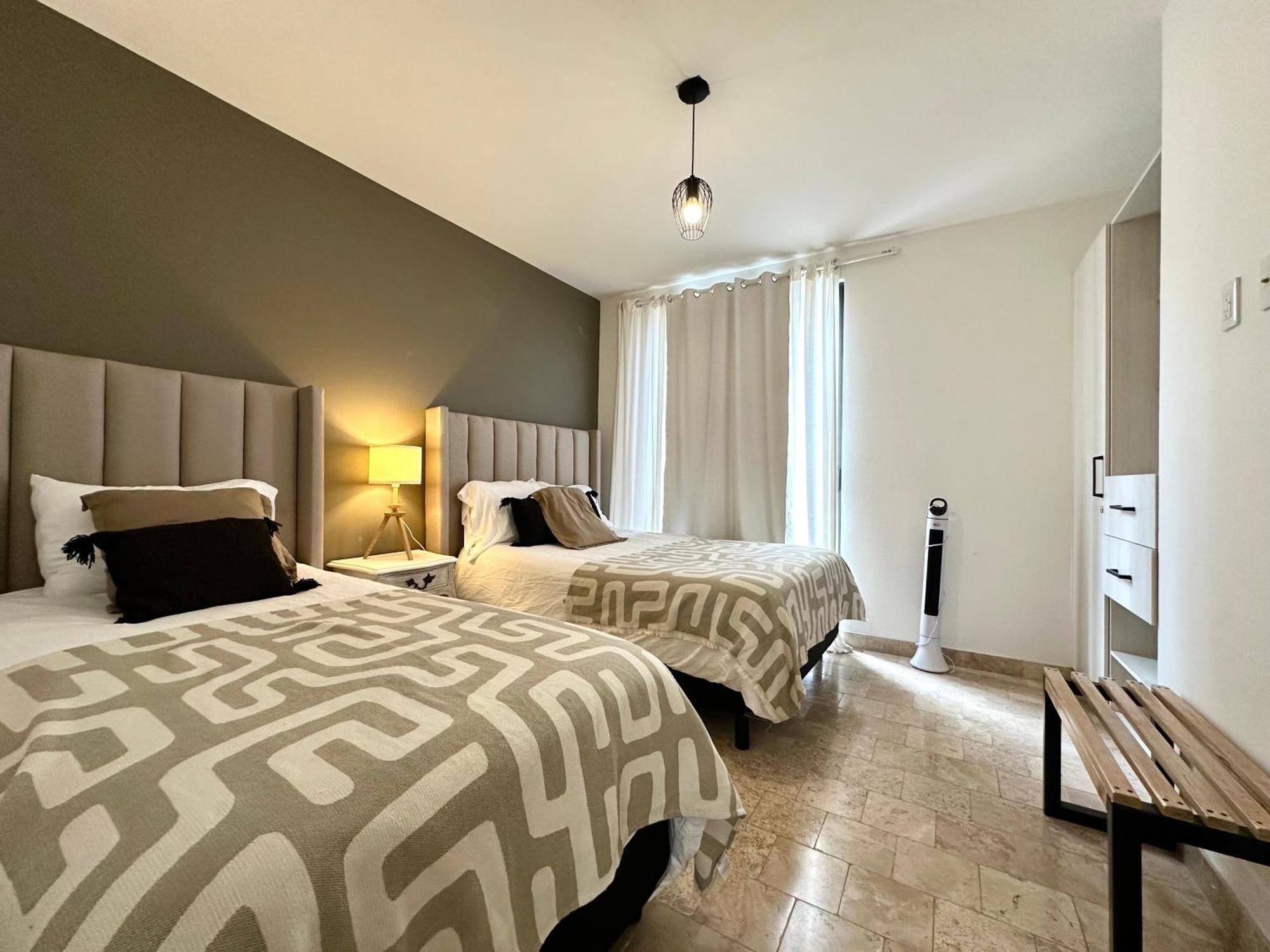 סאן מיגל דה אלנדה 3Bedrooms-5 Min Downtown-Wifi-Pool-Jacuzzi-Parking מראה חיצוני תמונה